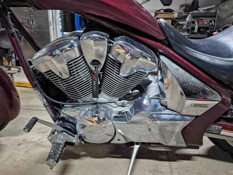 2010 HONDA VT1300 CX #3296921819