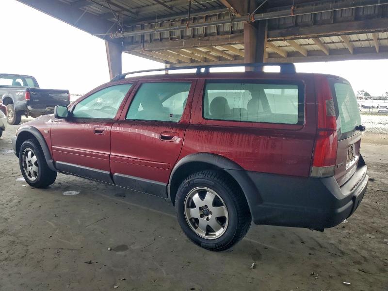2004 VOLVO XC70 #3296996825