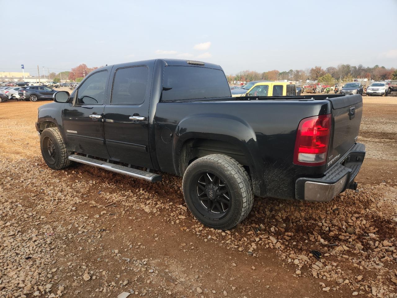 GMC SIERRA C1500 SLT