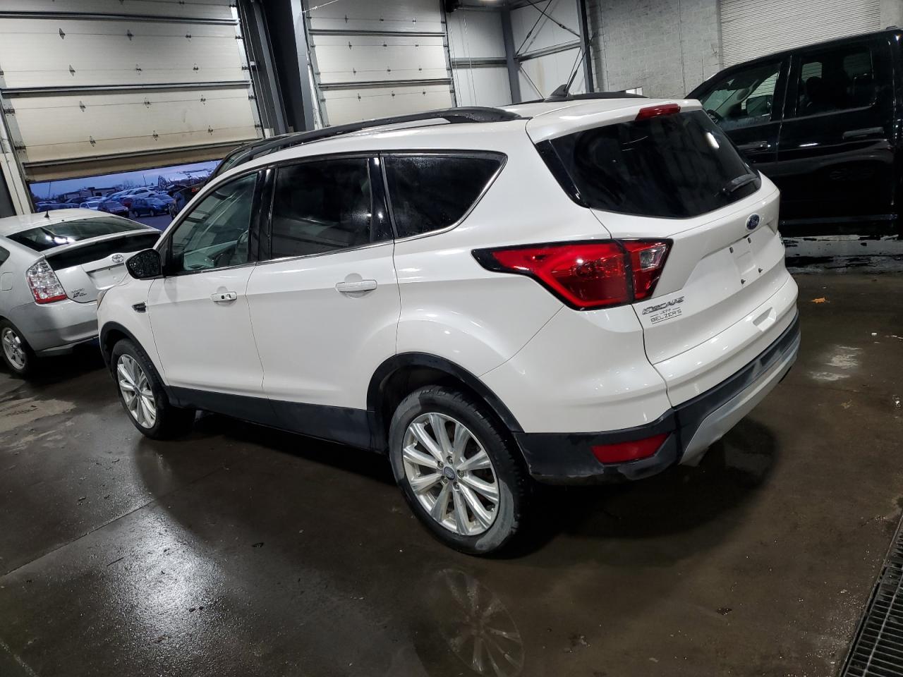 FORD ESCAPE SEL