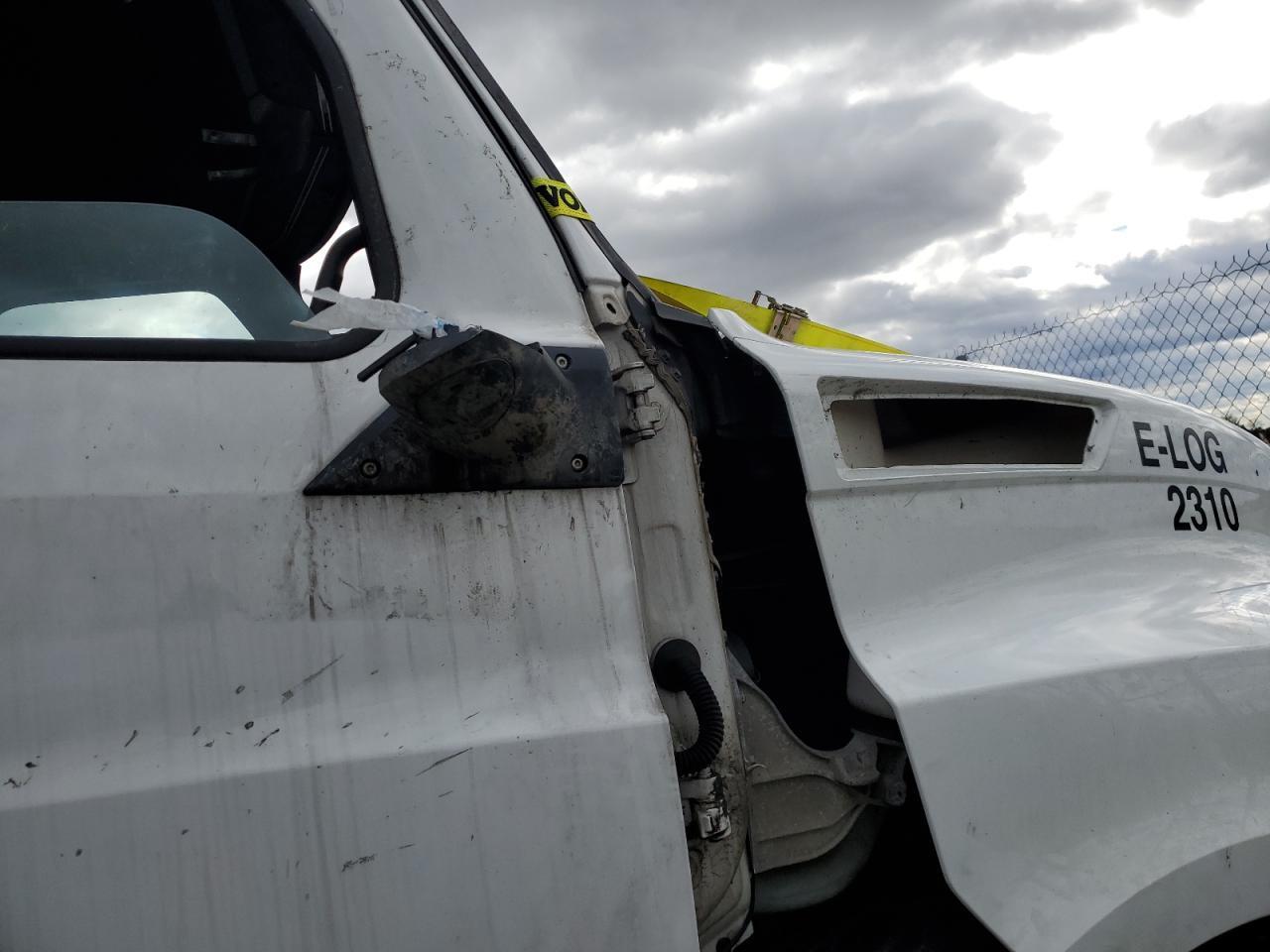 Lot #3283940831 2019 FREIGHTLINER CASCADIA 1