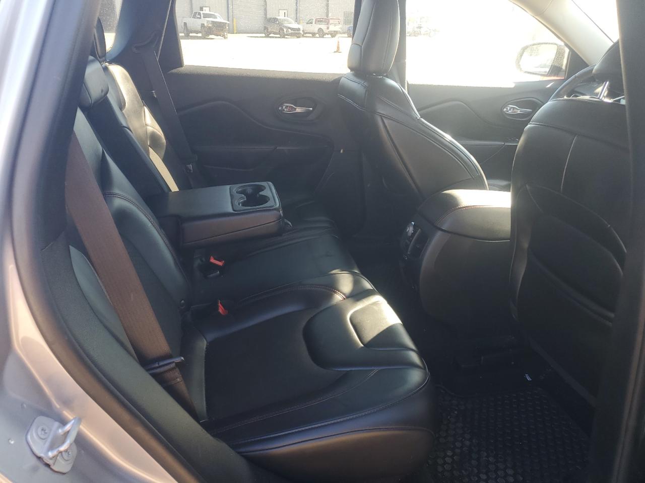 JEEP CHEROKEE TRAILHAWK