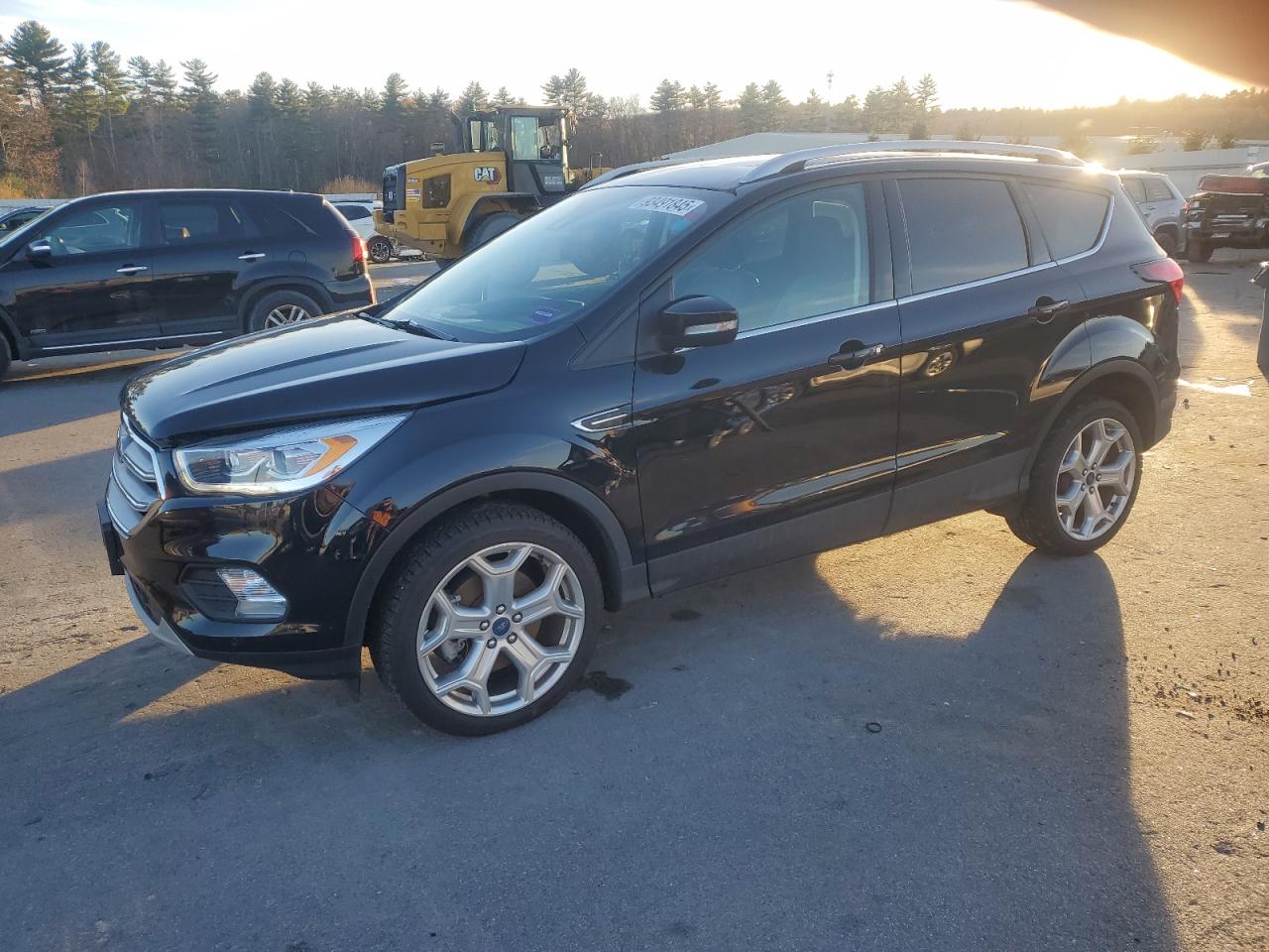 FORD ESCAPE TITANIUM