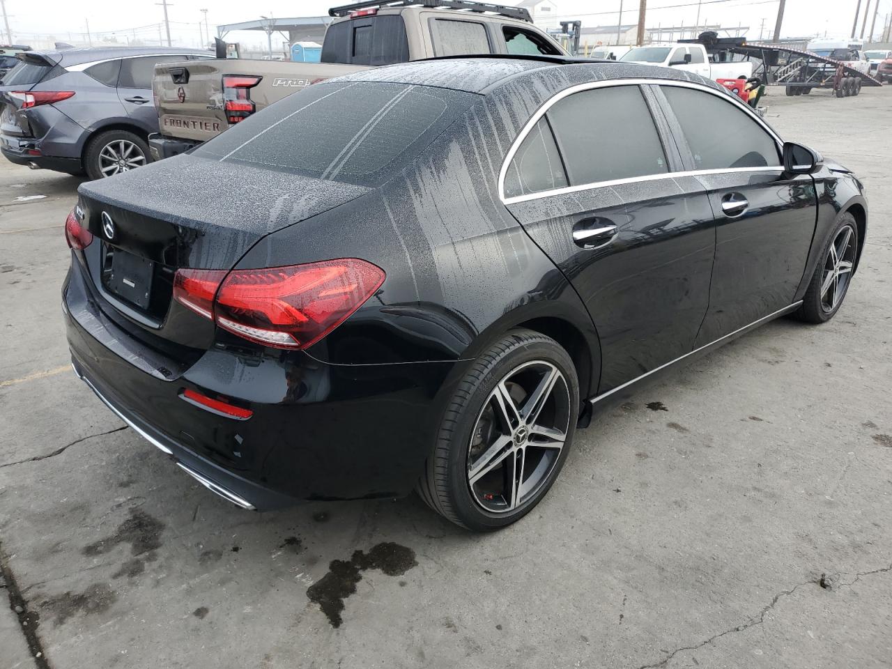 MERCEDES-BENZ A-CLASS 220