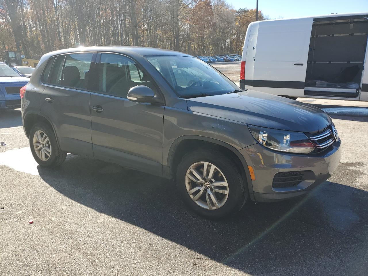 VOLKSWAGEN TIGUAN S