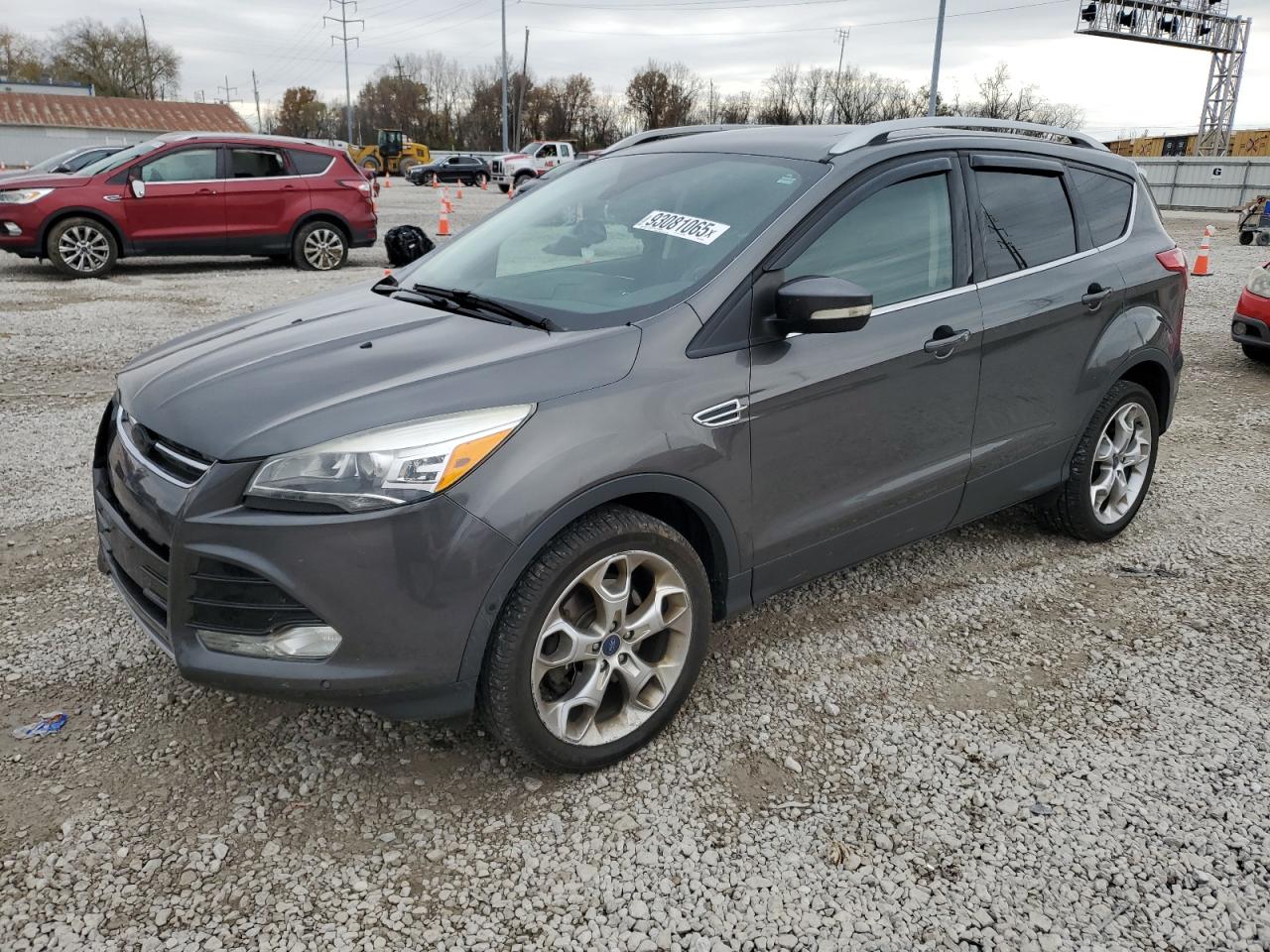 FORD ESCAPE TITANIUM