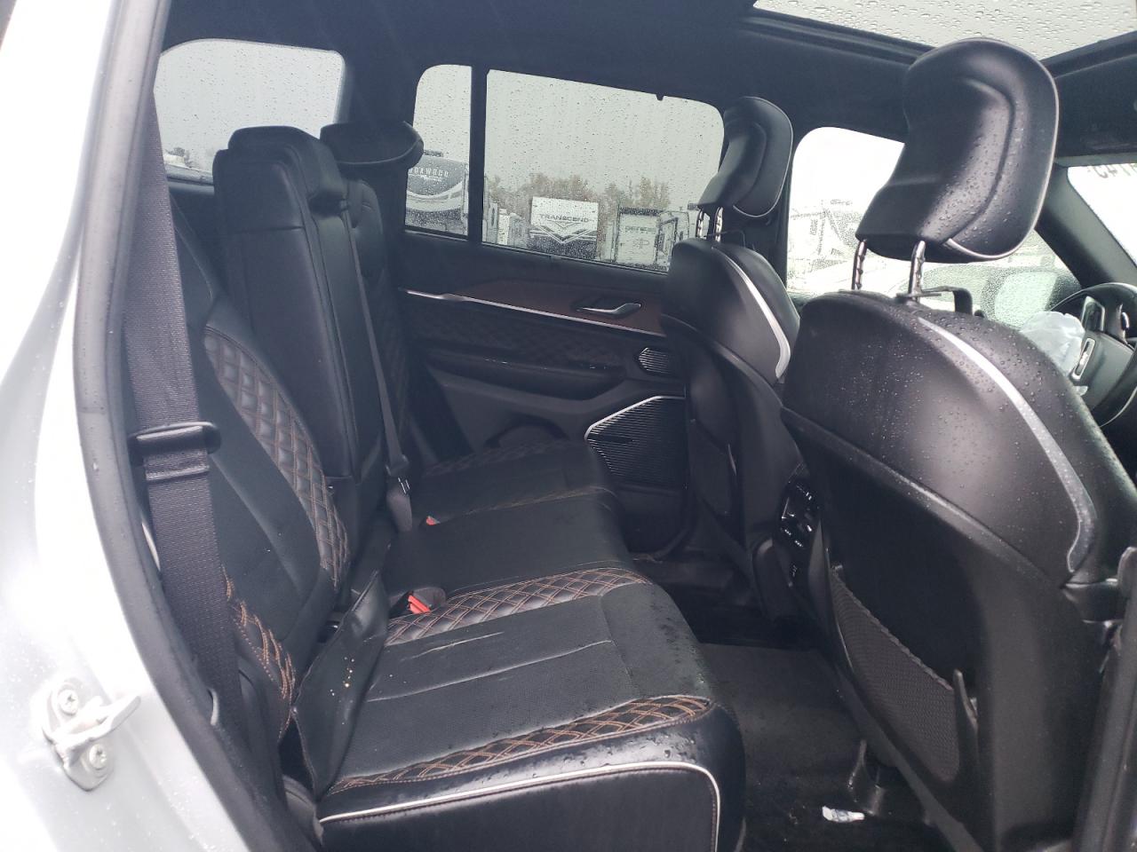 JEEP GRAND CHEROKEE SUMMIT 4XE