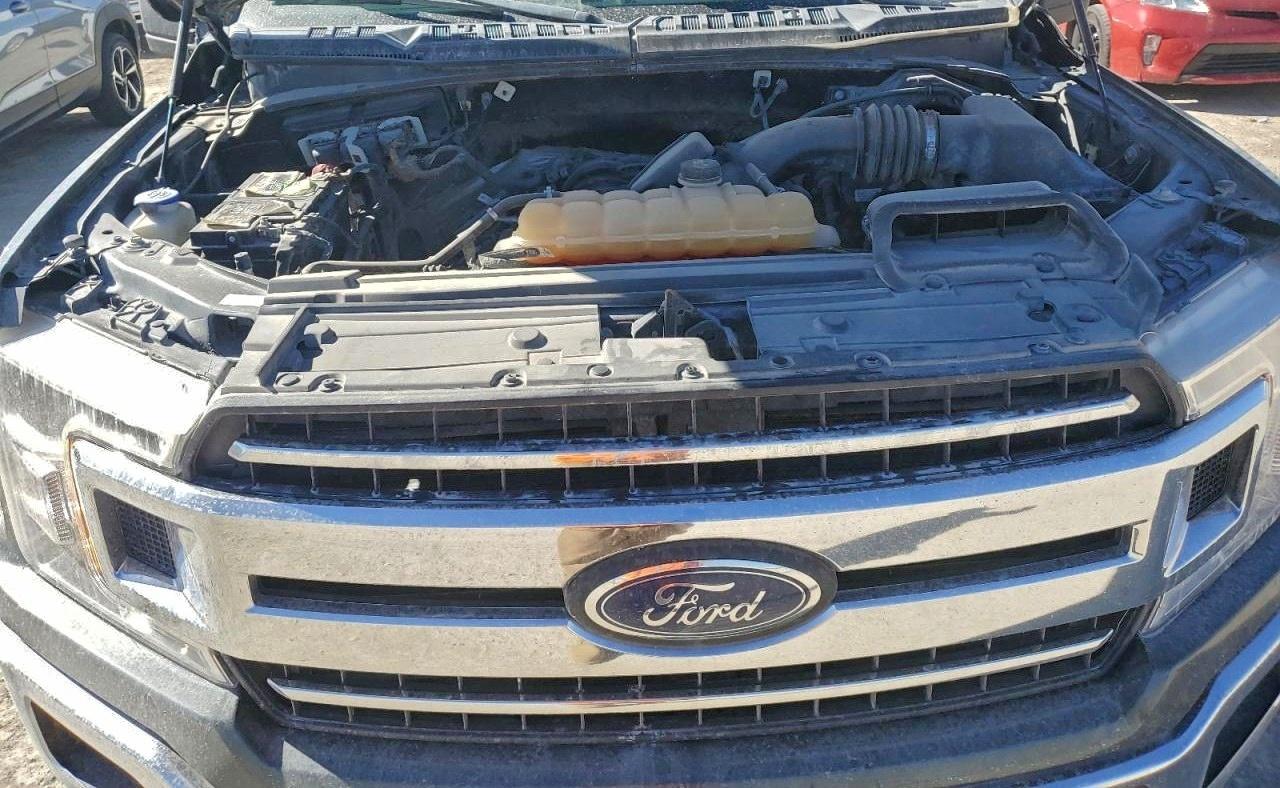 FORD F-150 SUPERCREW