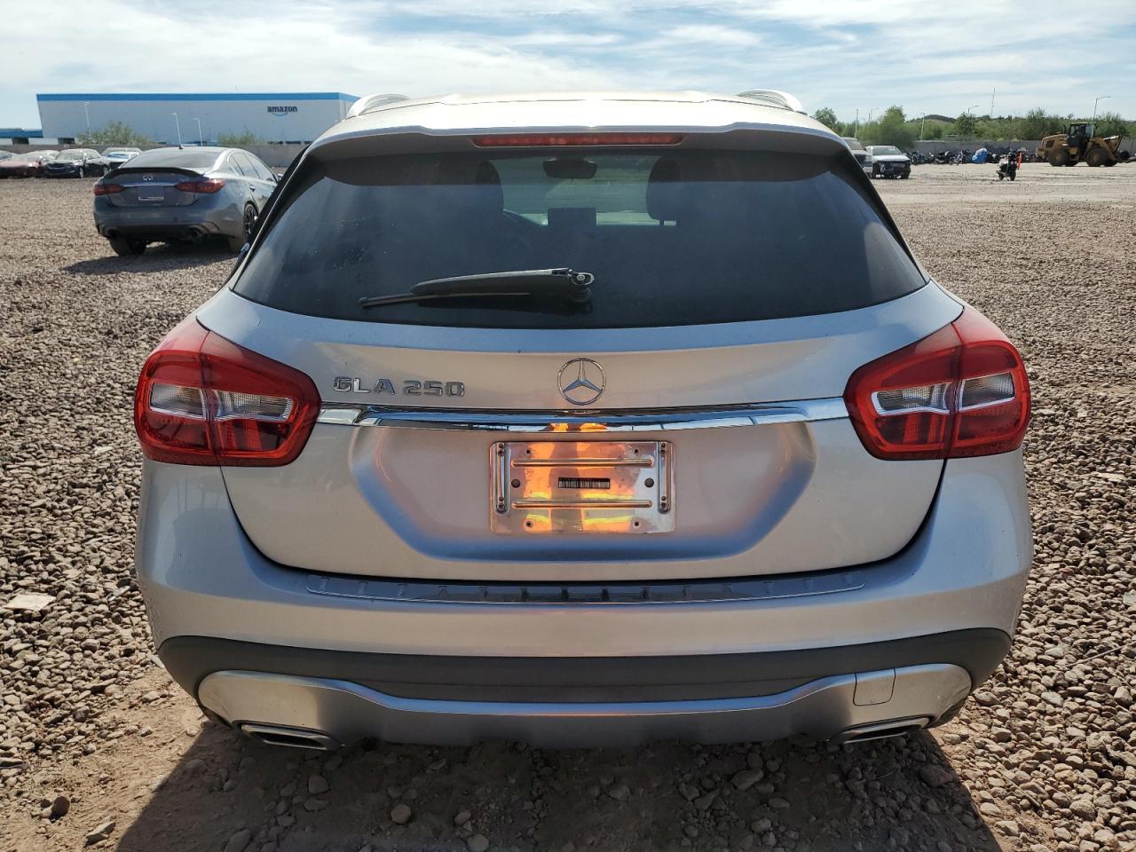 MERCEDES-BENZ GLA-CLASS 250