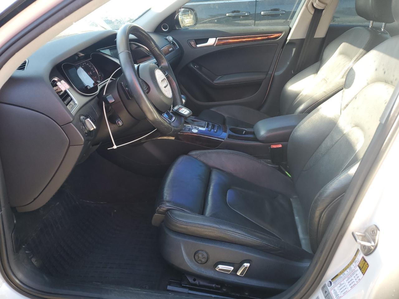 AUDI A4 PREMIUM PLUS