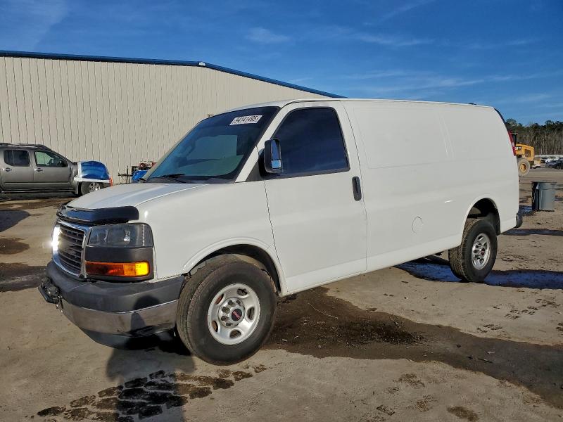 Global Auto Auctions: 2017 GMC SAVANA CARGO 2500 13