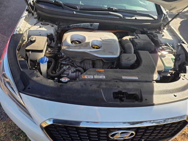 2017 HYUNDAI SONATA HYB KMHE24L17HA058362