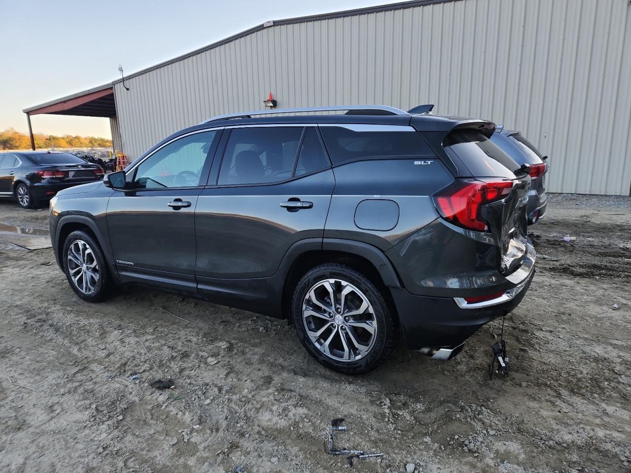 GMC TERRAIN SLT