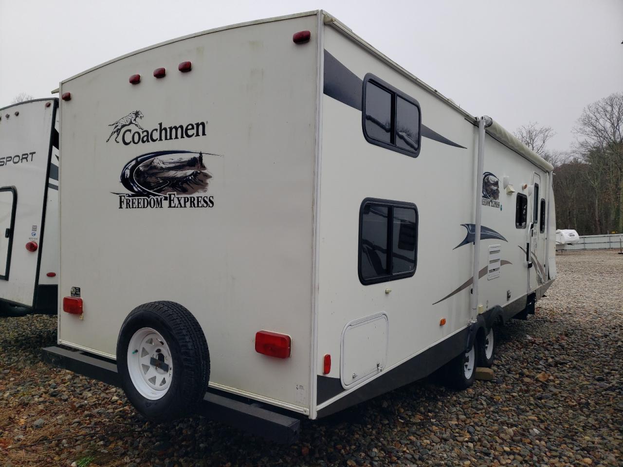 Lot #3302729015 2014 COACHMEN FREEDOM XP