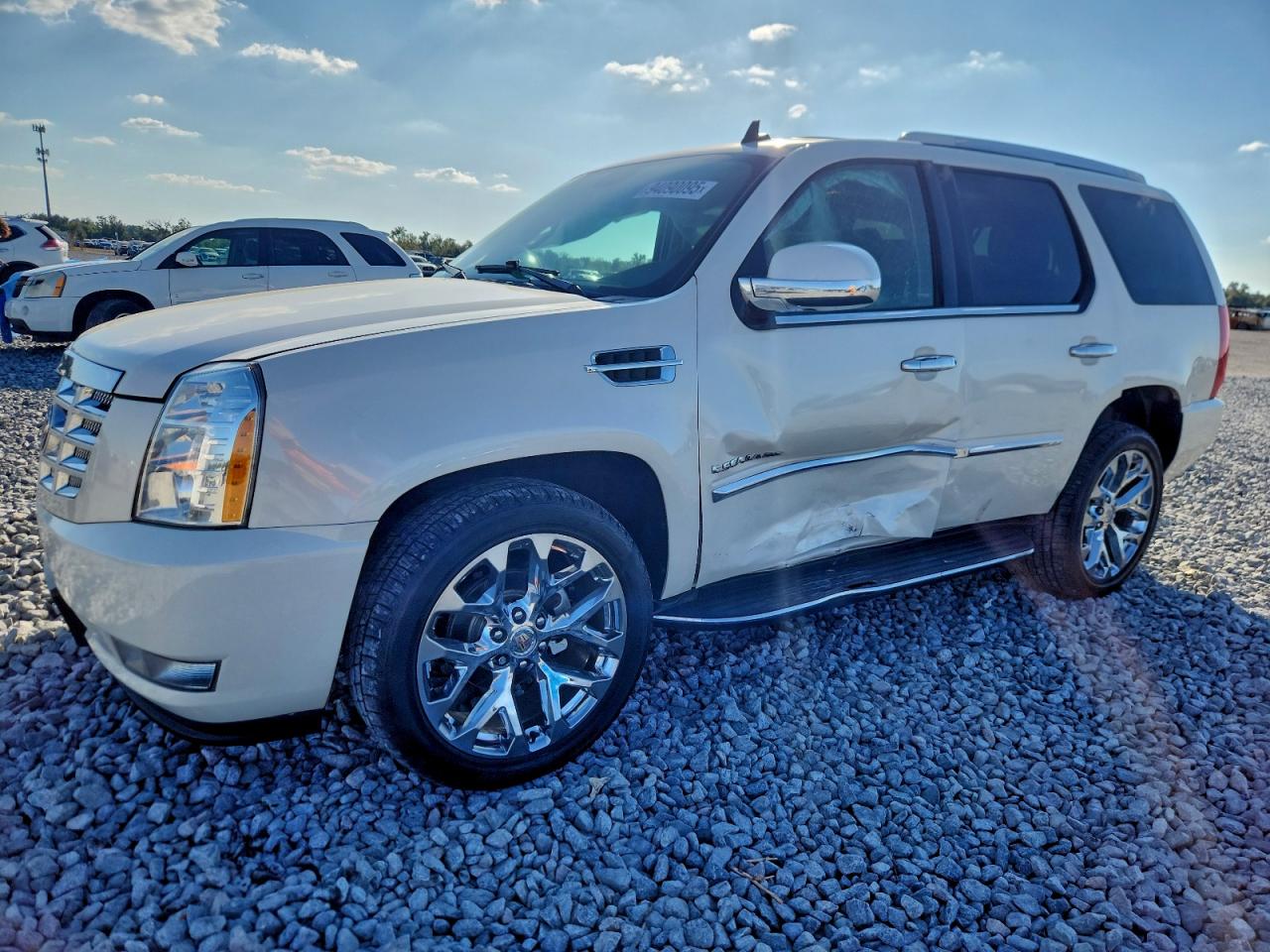 CADILLAC ESCALADE LUXURY