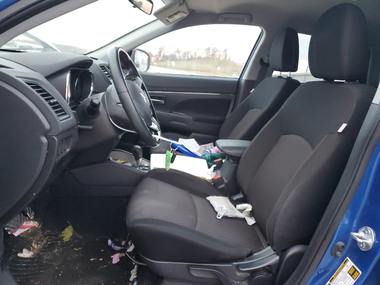 MITSUBISHI OUTLANDER ES