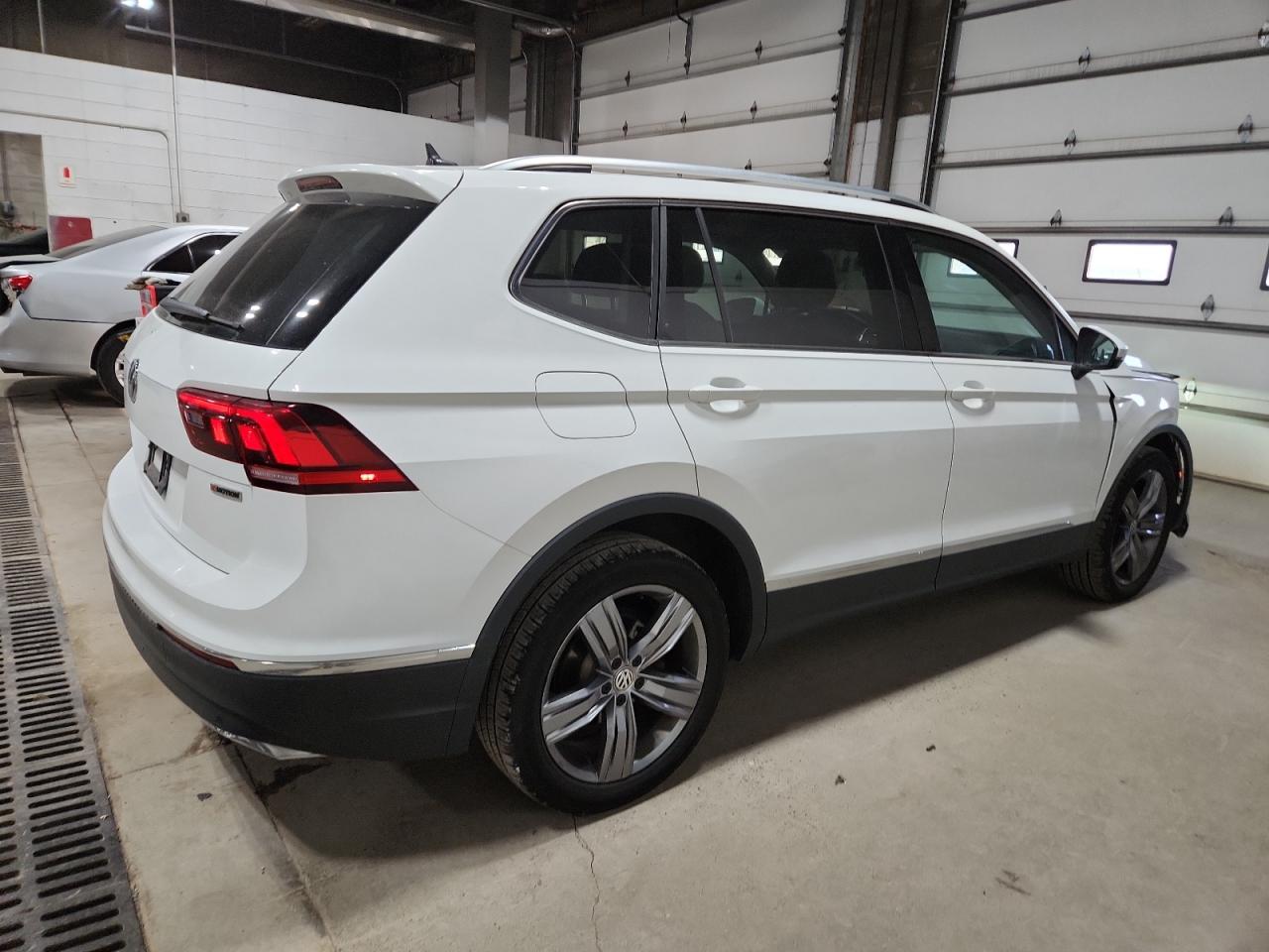 VOLKSWAGEN TIGUAN SEL PREMIUM