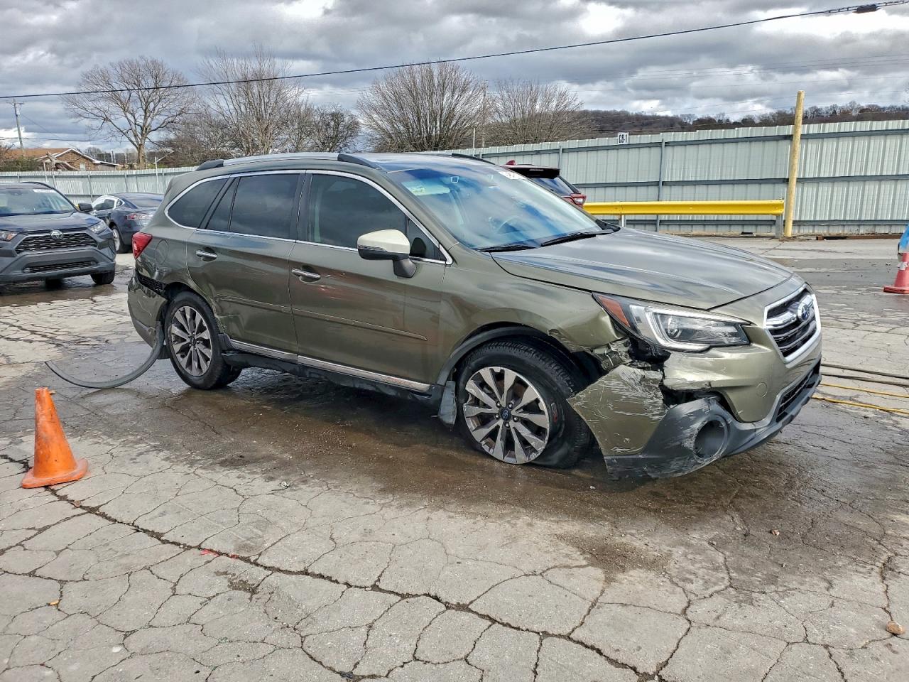 SUBARU OUTBACK TOURING