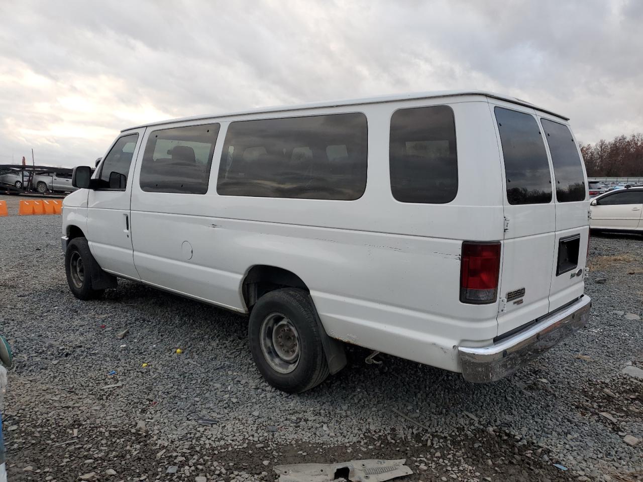 FORD ECONOLINE E350 SUPER DUTY WAGON