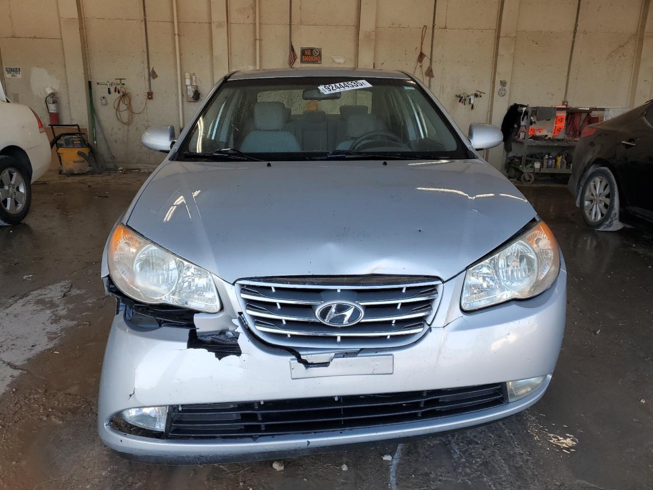 HYUNDAI ELANTRA BLUE