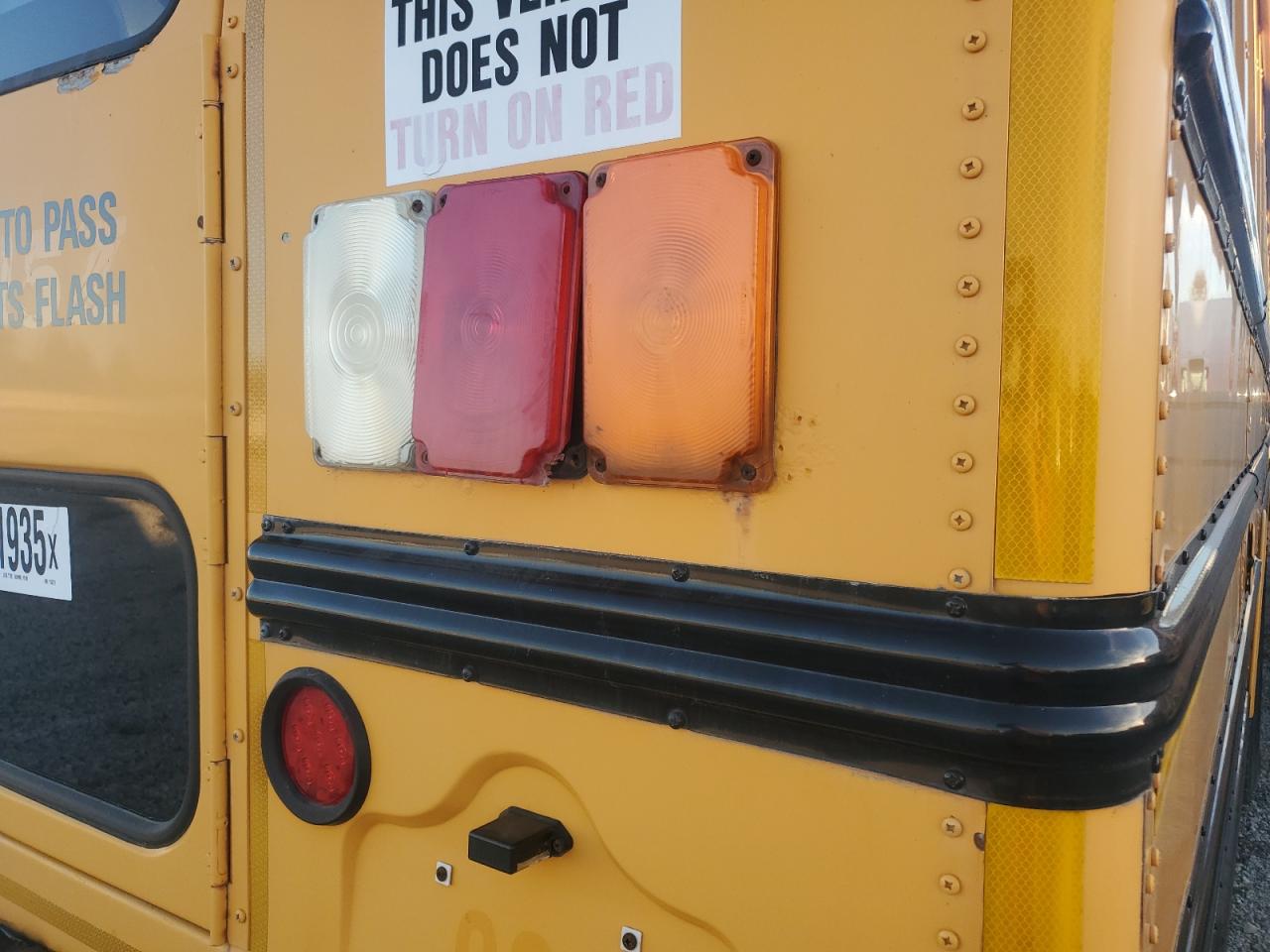 Lot #3279679937 2011 THOMAS SCHOOL BUS