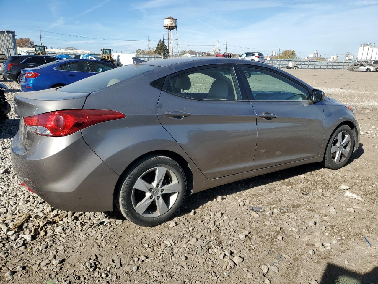 HYUNDAI ELANTRA GLS