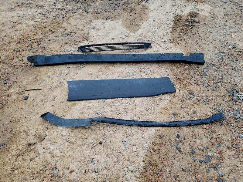 2023 GMC ACADIA SLT #3311475238