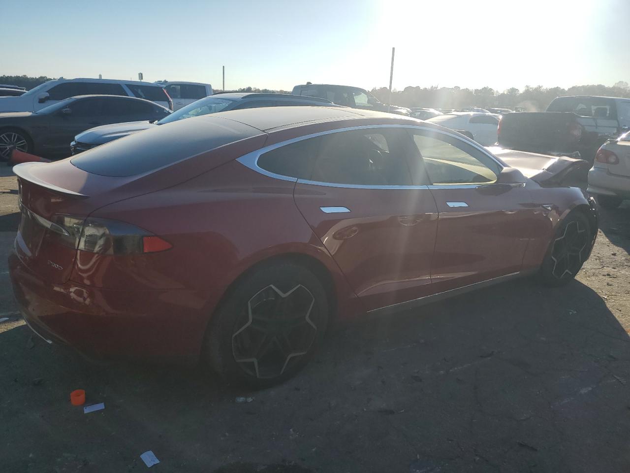 TESLA MODEL S