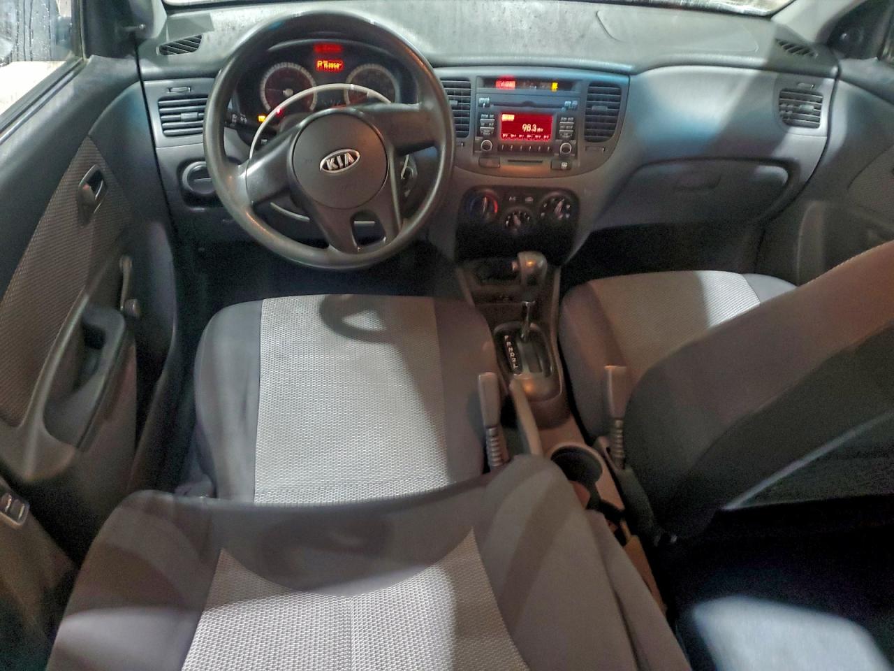 KIA RIO BASE