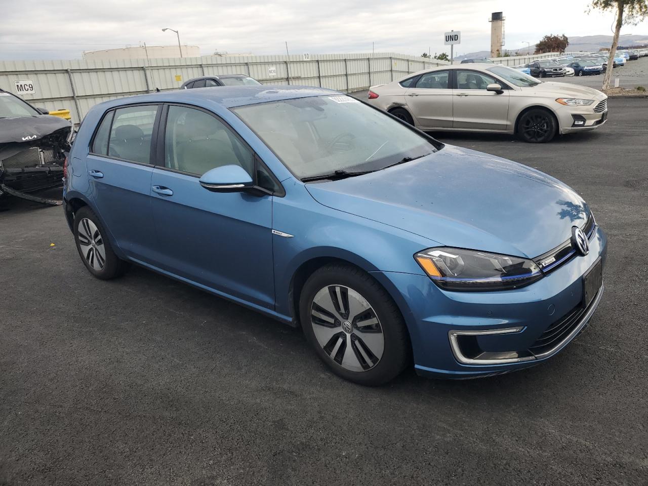 VOLKSWAGEN E-GOLF SEL PREMIUM