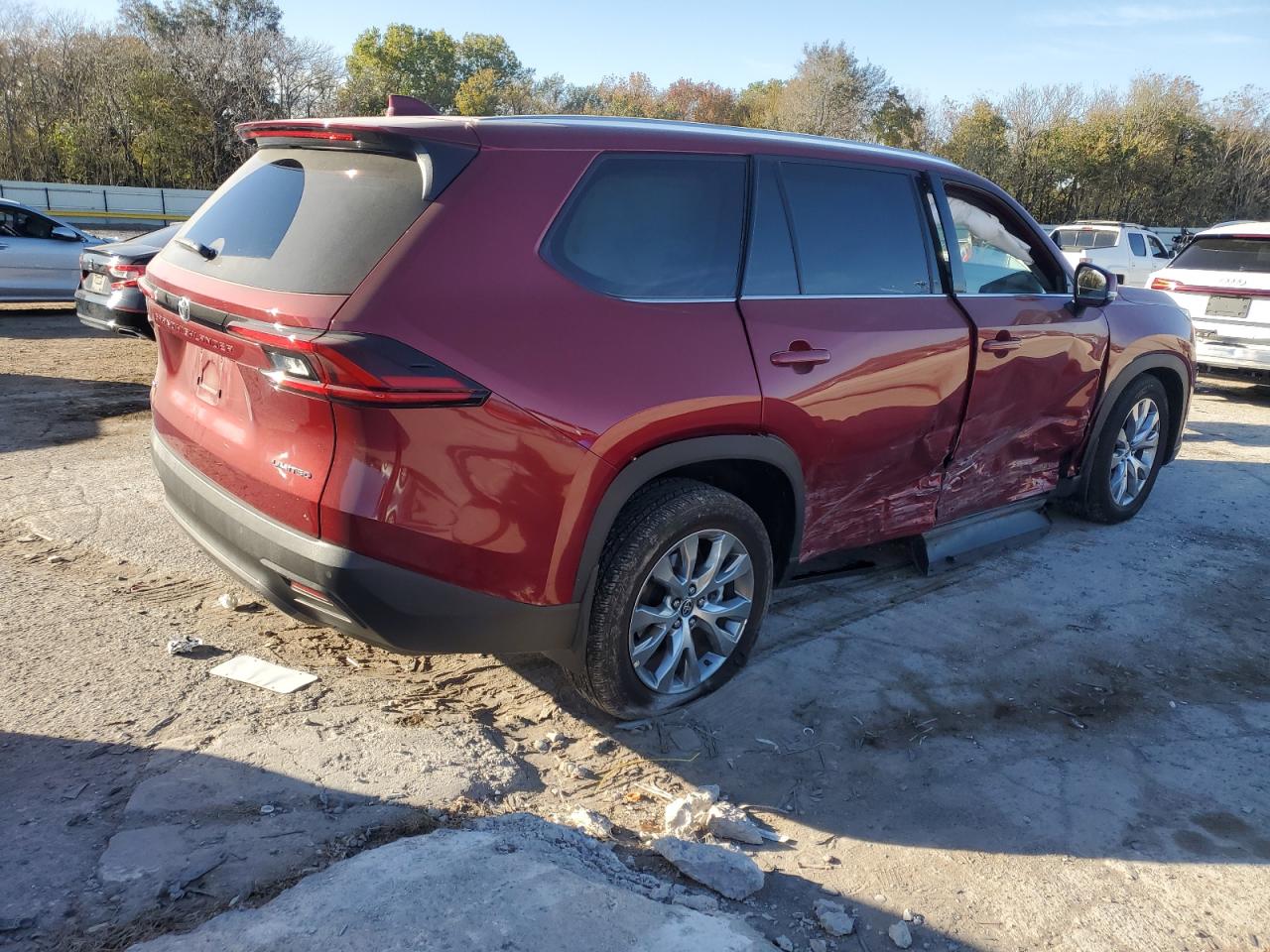 TOYOTA HIGHLANDER LE