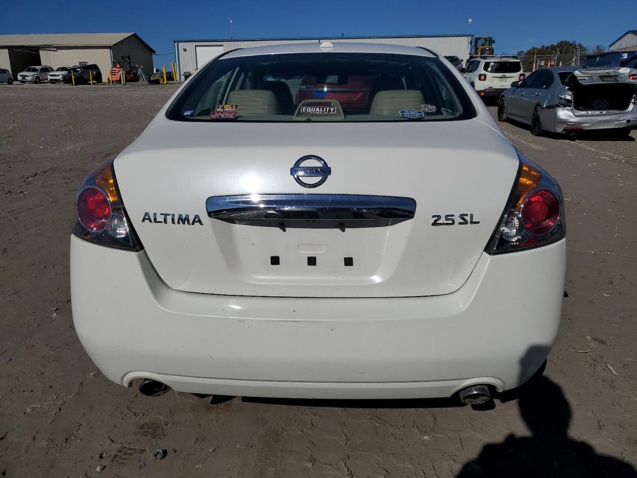 NISSAN ALTIMA BASE