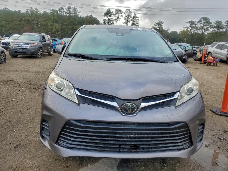 2019 TOYOTA SIENNA LE #3294429531
