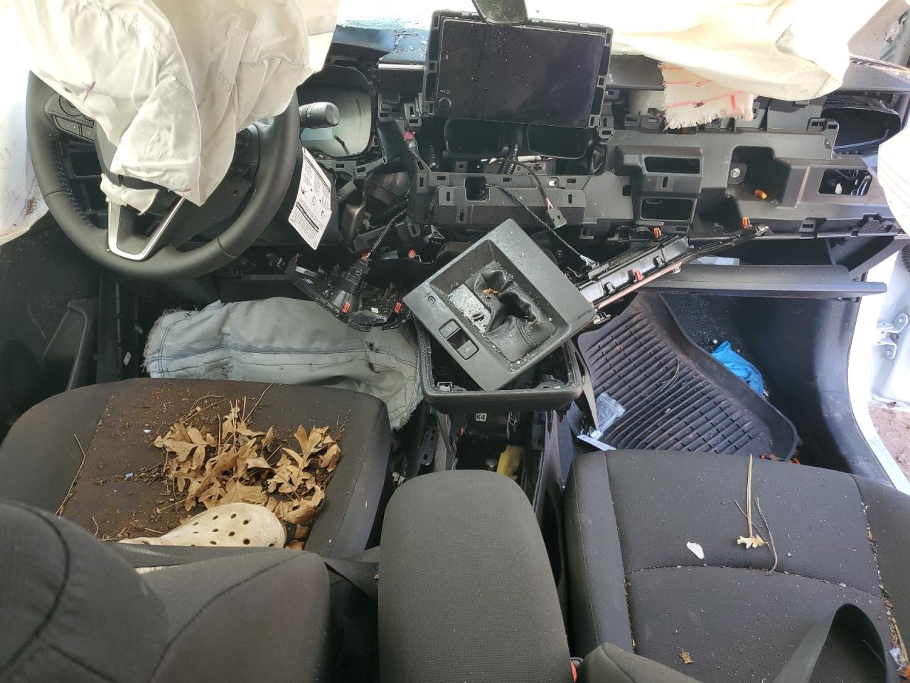 TOYOTA COROLLA CROSS LE