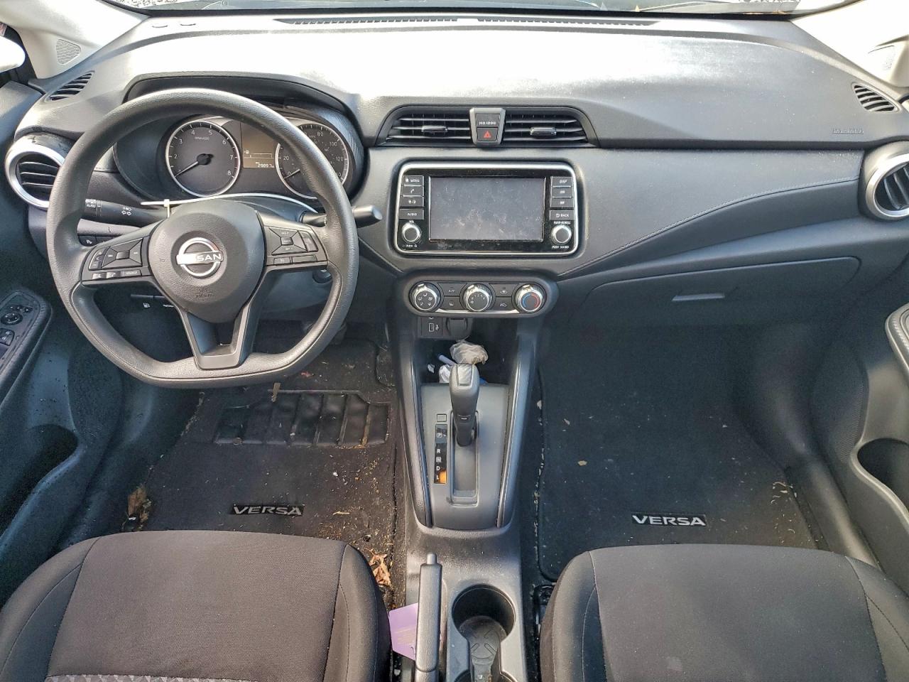 Lot #3311618247 2023 NISSAN VERSA S