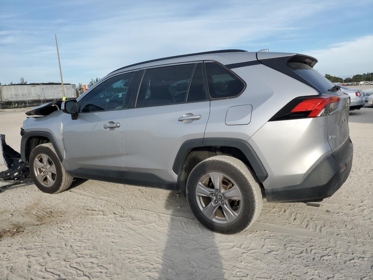 TOYOTA RAV4 XLE