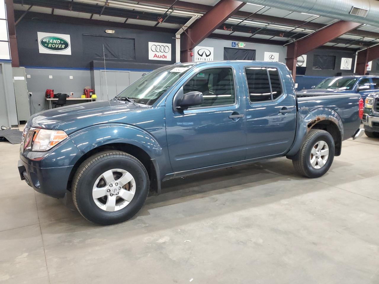 NISSAN FRONTIER S