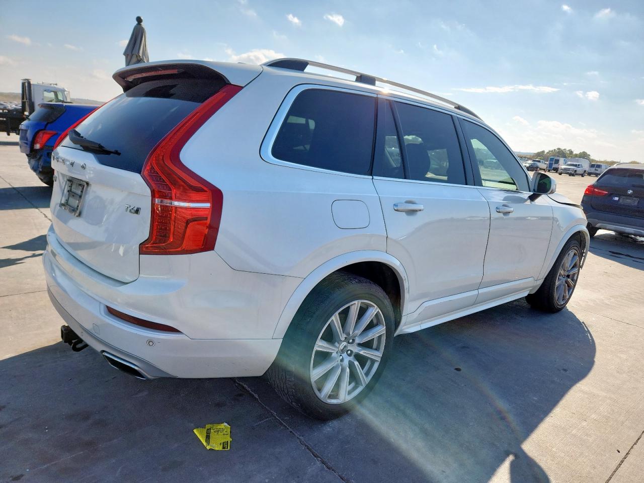 VOLVO XC90 T6