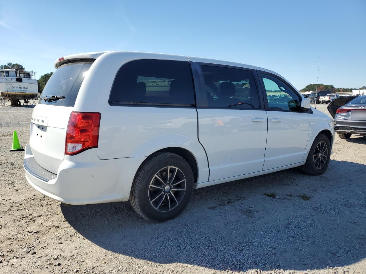 DODGE GRAND CARAVAN SE
