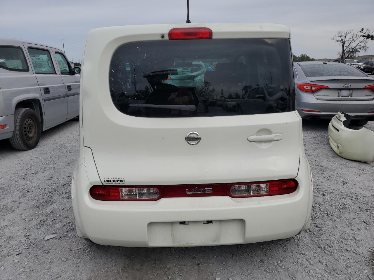 NISSAN CUBE BASE