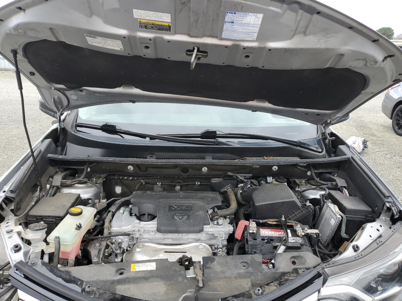 Lot #3303033608 2017 TOYOTA RAV4 LE