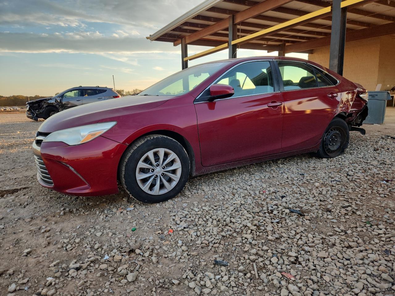 TOYOTA CAMRY LE