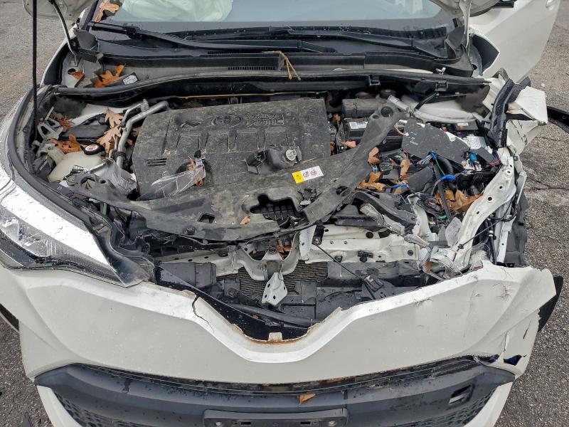 2020 TOYOTA C-HR XLE #3304725983