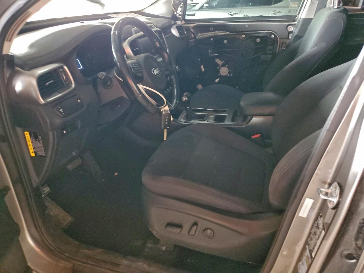Lot #3308233177 2018 KIA SORENTO LX