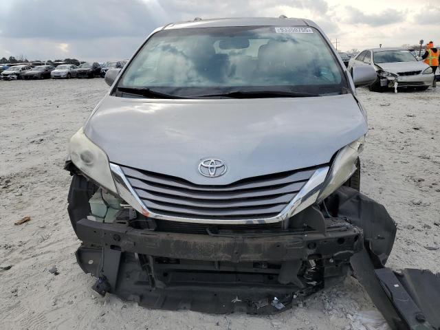 2015 TOYOTA SIENNA XLE #3297932827
