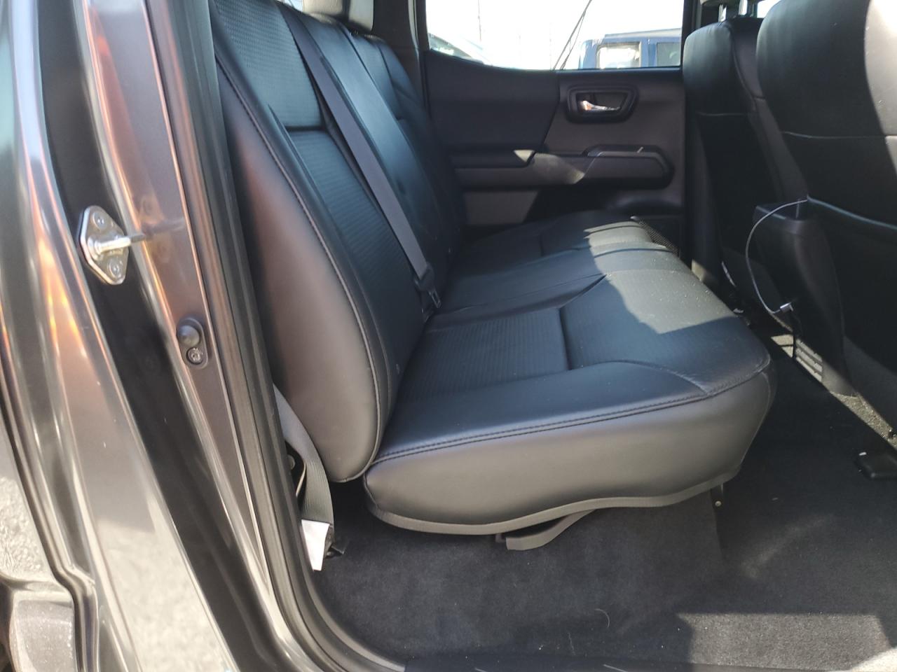 TOYOTA TACOMA DOUBLE CAB