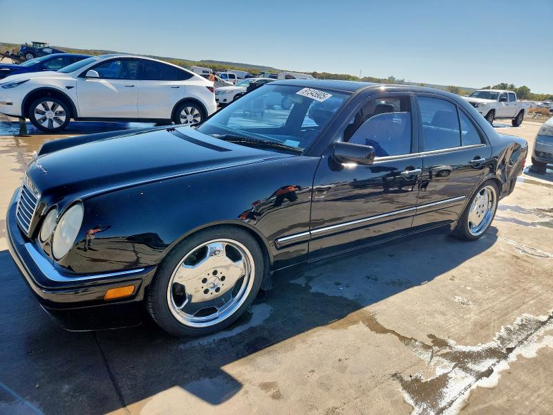 MERCEDES-BENZ E 55 AMG