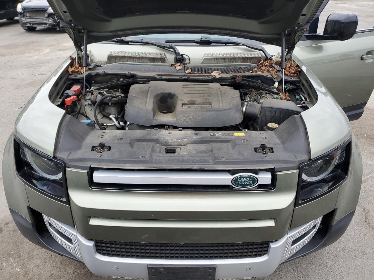 LAND ROVER DEFENDER 110 SE