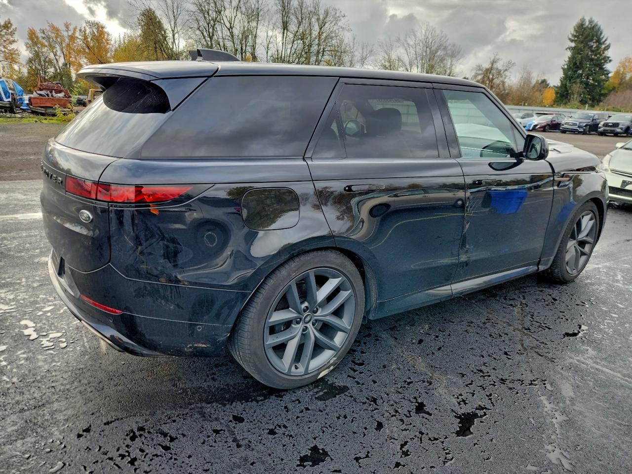 LAND ROVER RANGE ROVER DYNAMIC SE