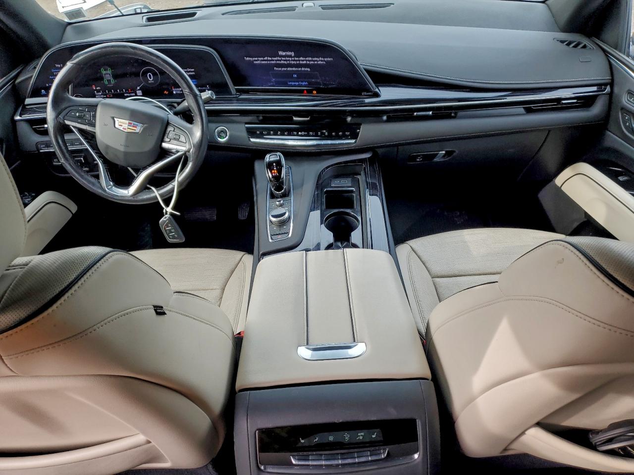 CADILLAC ESCALADE ESV SPORT